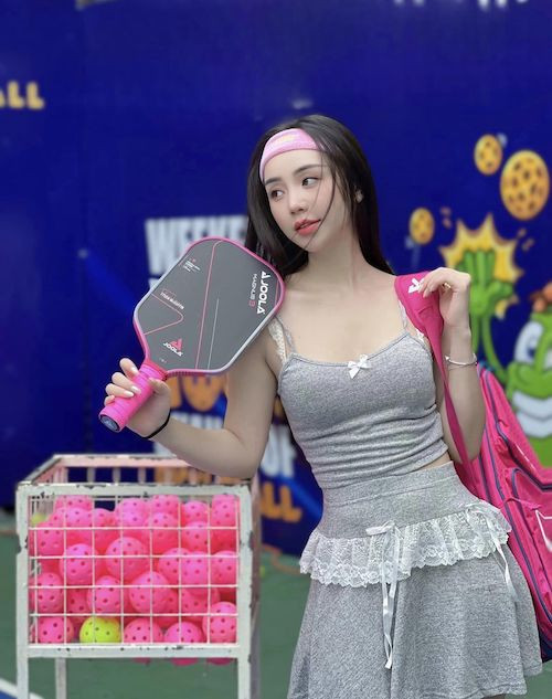 Hà Tăng hạ đo ván nhiều mỹ nhân khi diện đồ Pickleball U40 body vẫn đỉnh chóp