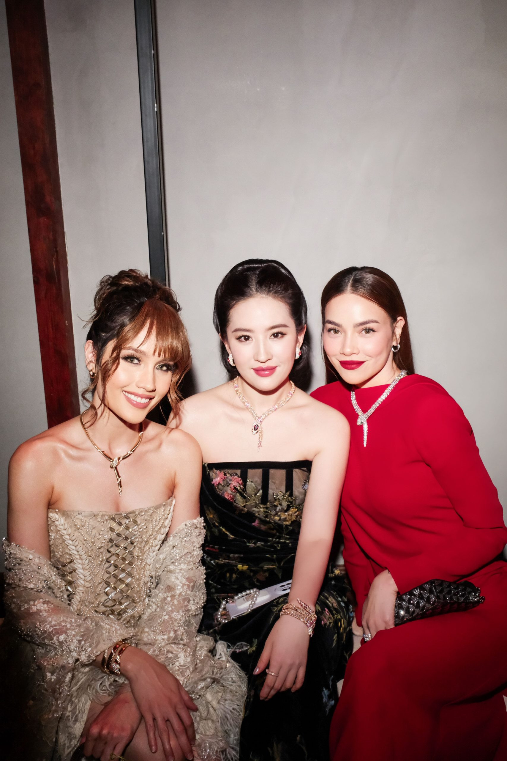 Hồ Ngọc Hà và những lần lên đồ ‘đỉnh nóc kịch trần’ sang át sao quốc tế