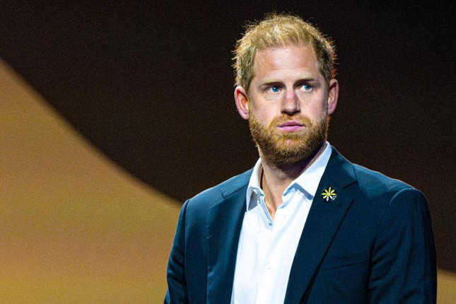 Mập mờ công khai hồ sơ nhập cư của Harry ảnh 1