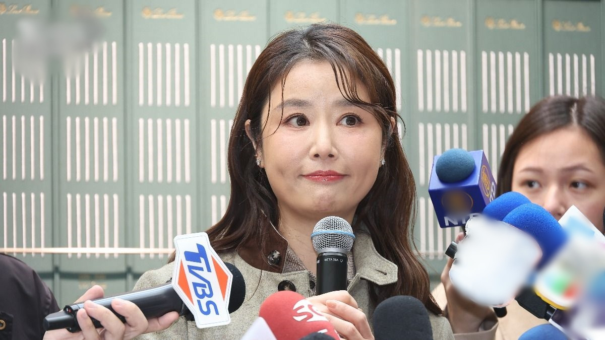 Nhan sắc thật của Lâm Tâm Như ở tuổi 49