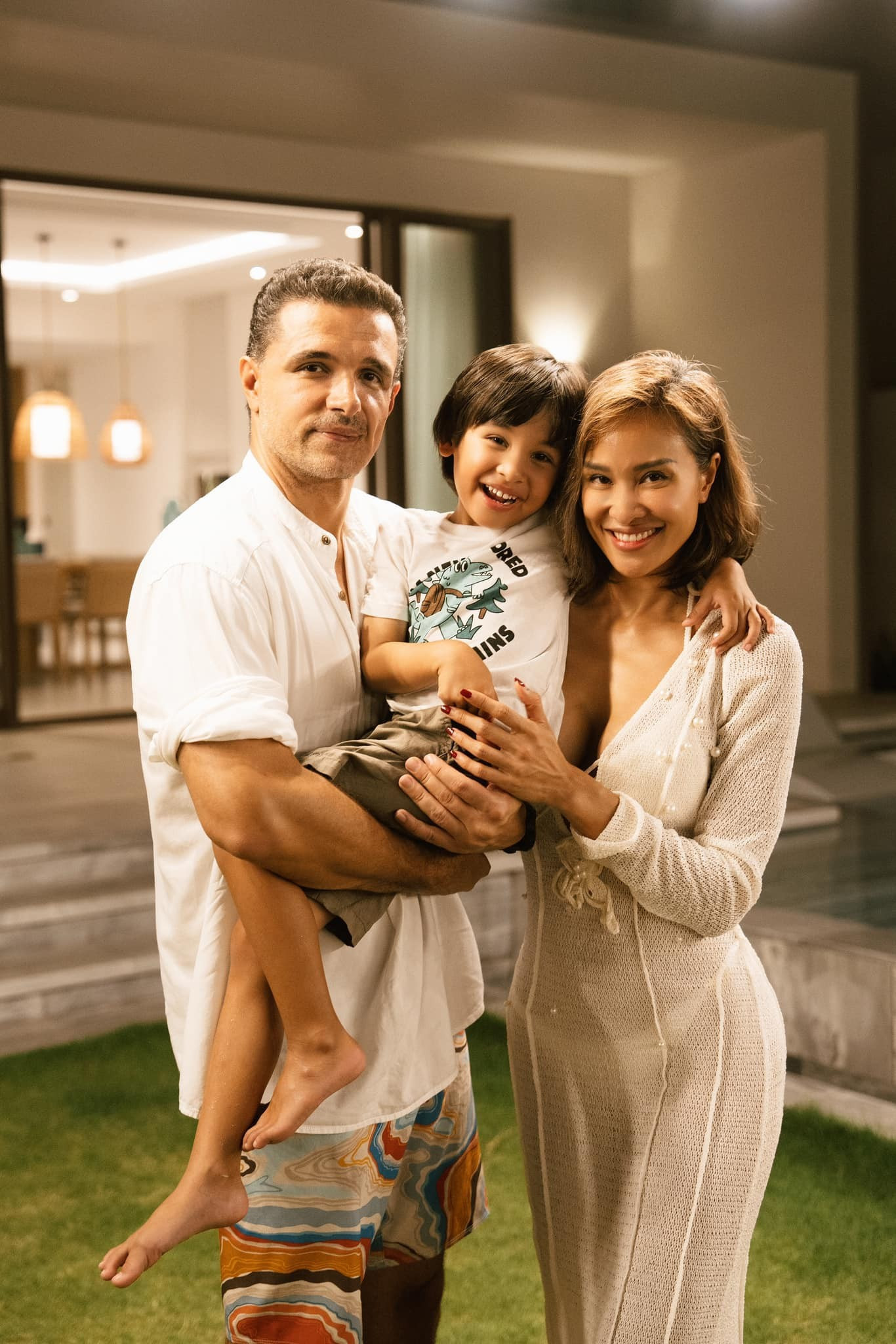 Tình trạng đáng lo của MC Phương Mai sau khi ly hôn chồng Tây