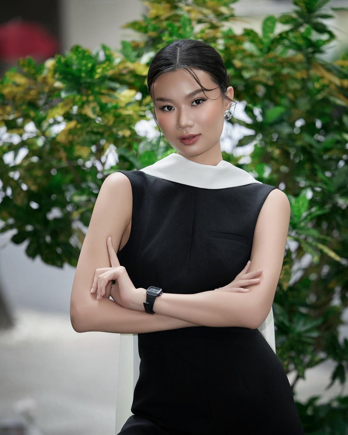 Nóng Á hậu Hông Đăng tung clip bị sàm sỡ ngay giữa đường