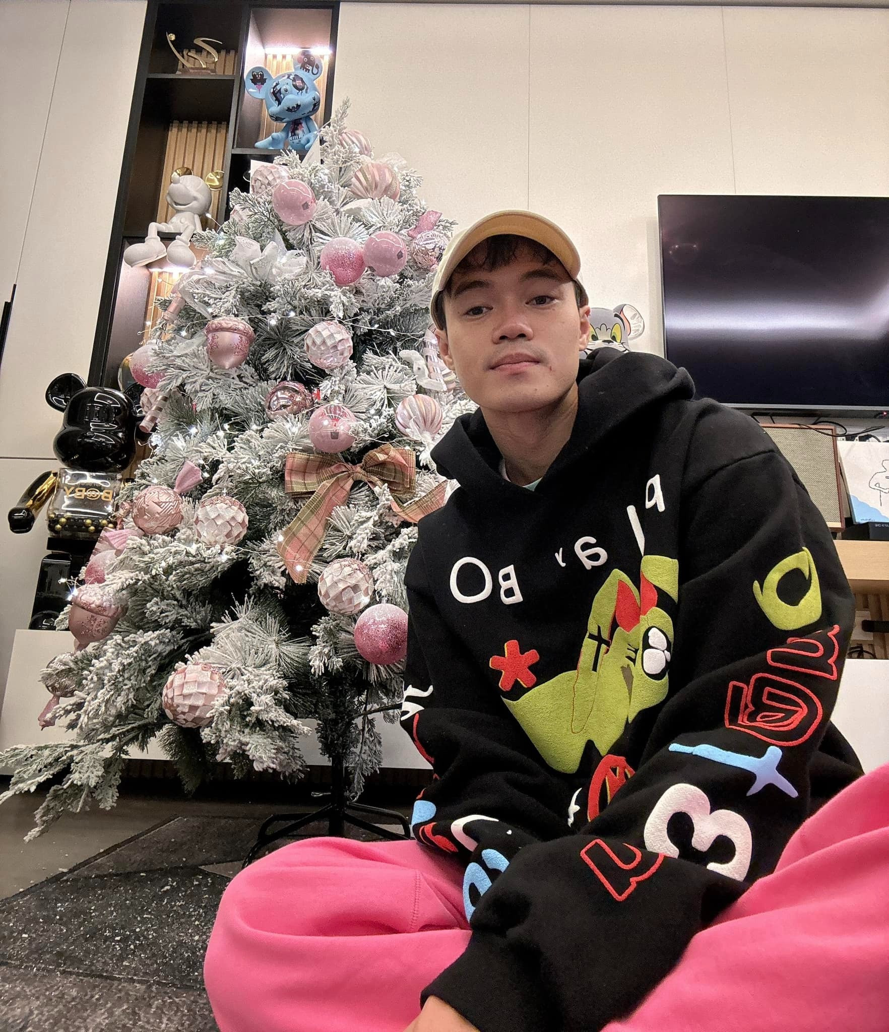 Lộ căn penthouse bạc tỷ giữa lòng Hà Nội của Văn Toàn sau nghi vấn hẹn hò Hòa Minzy