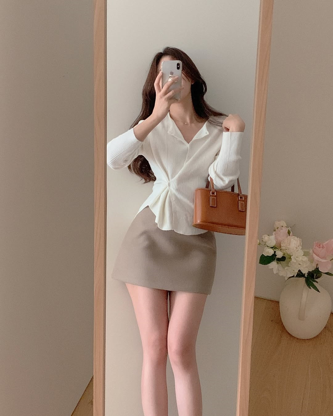 5 mẫu áo gợi cảm cho nàng có vòng 1