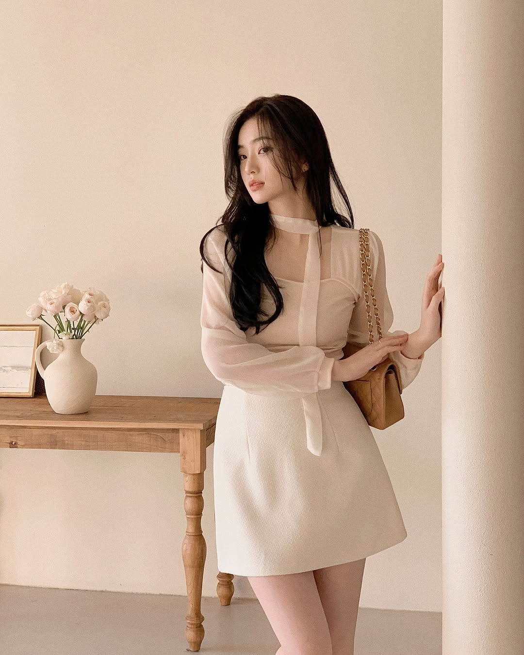 5 mẫu áo gợi cảm cho nàng có vòng 1