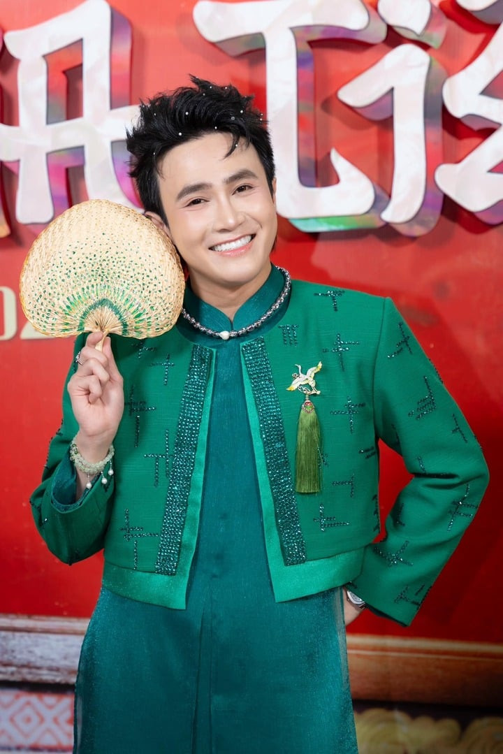 Huỳnh Lập đảm nhận vai trò đạo diễn, biên kịch, diễn viên trong