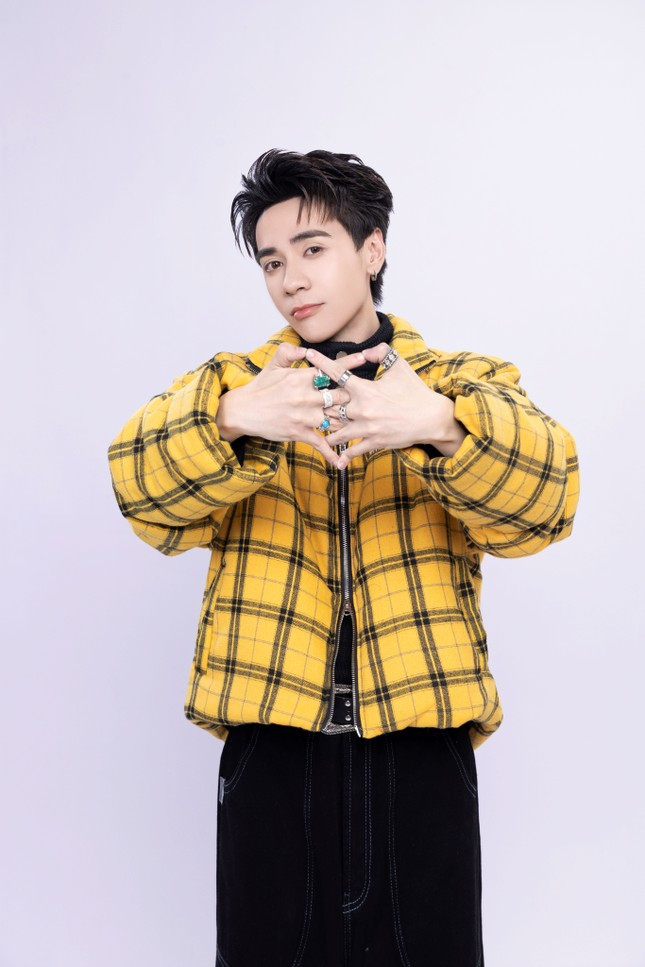 Quang Hùng MasterD: 'Tôi luôn trân trọng từng khoảnh khắc được đứng trên sân khấu' ảnh 6