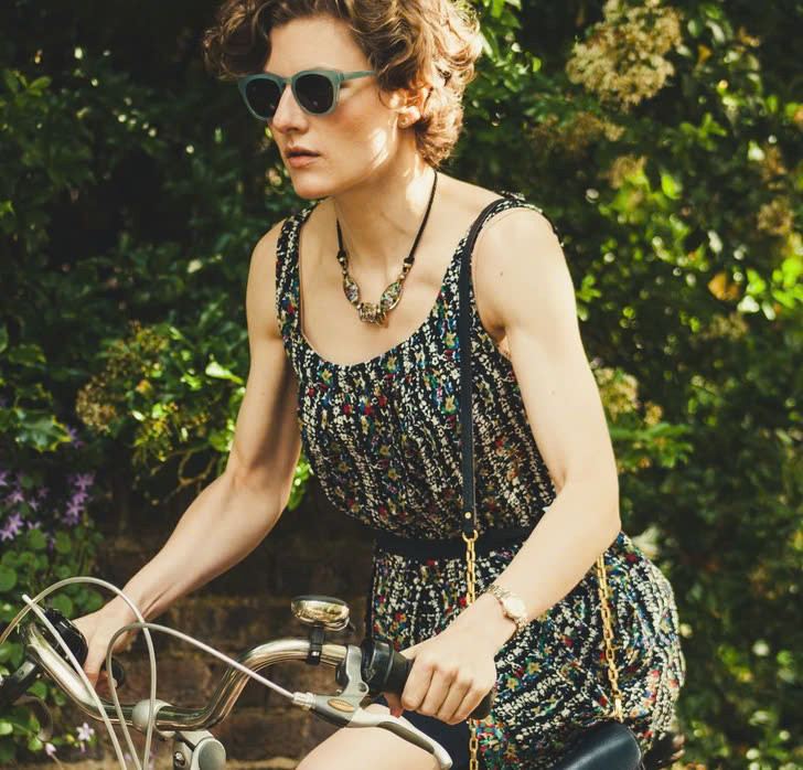 10 mẫu váy đầm giúp vòng eo của bạn trông thon gọn tức thì - Ảnh 3