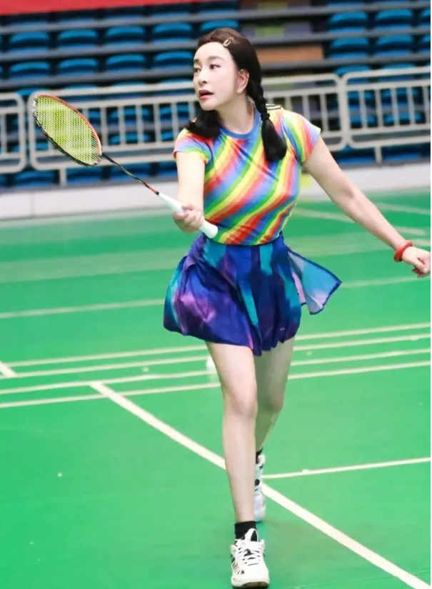 Diễn viên Võ Tắc Thiên tuổi U80 có body khiến gái trẻ phải