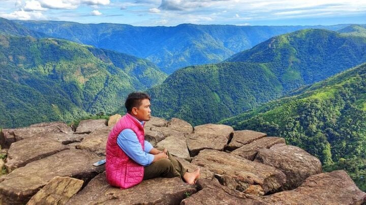 Tiếng huýt sáo vẫn là phương tiện giao tiếp hàng ngày của người dân. (Nguồn: Satarupa Paul)