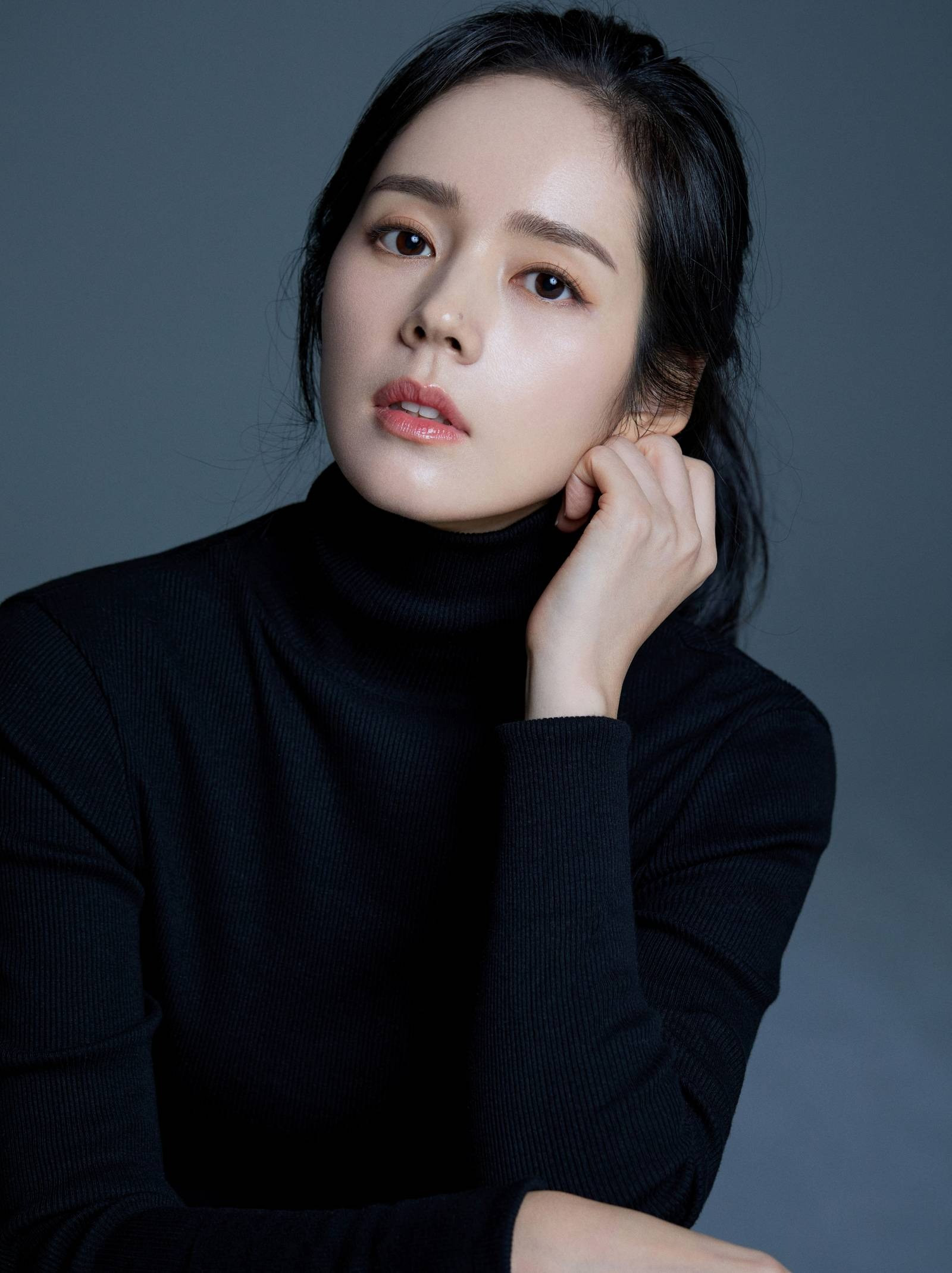 Han Ga In hứng bão chỉ trích vì cách nuôi dạy con