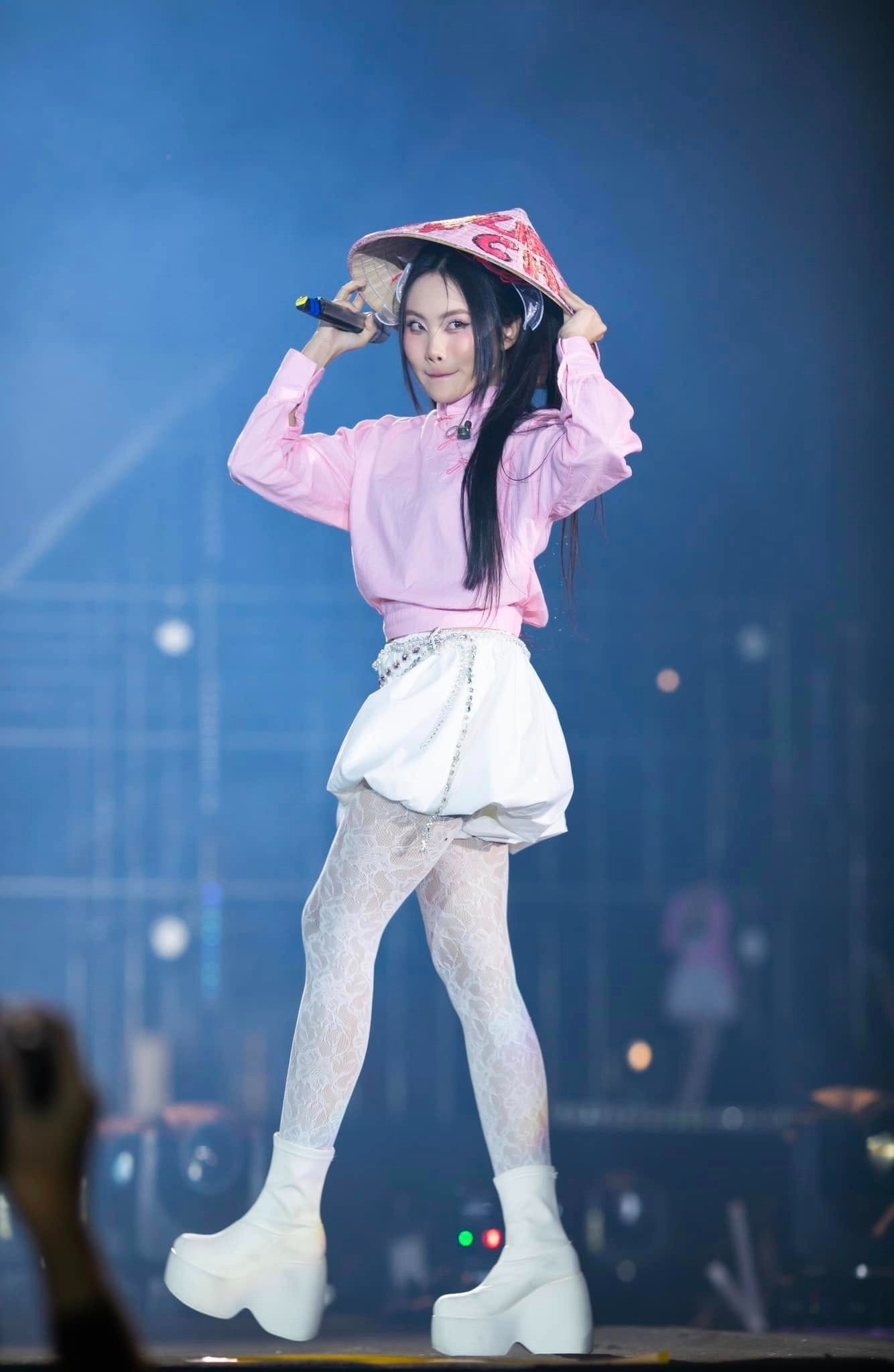 phuong my chi 3.jpg