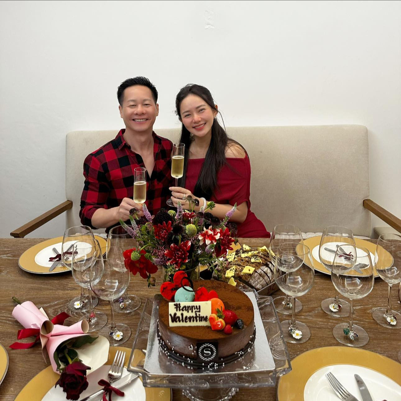 Từng nặng 84kg vóc dáng Phan Như Thảo hiện ra sao mà liên tục ăn mày quá khứ