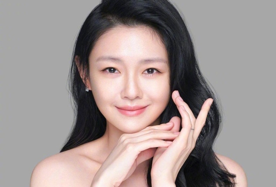 Lời tiên tri 'Từ Hy Viên không thọ quá 50 tuổi' hơn 20 năm về trước khiến dân mạng dậy sóng