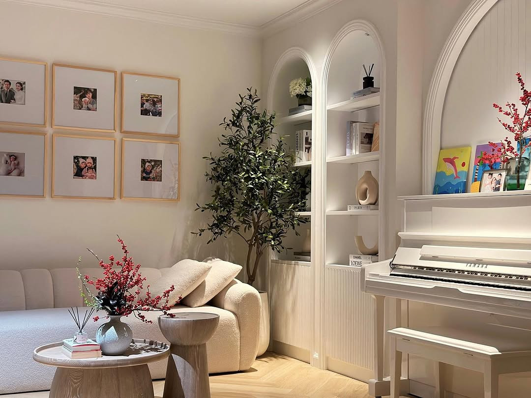 Hoa hậu Đặng Thu Thảo