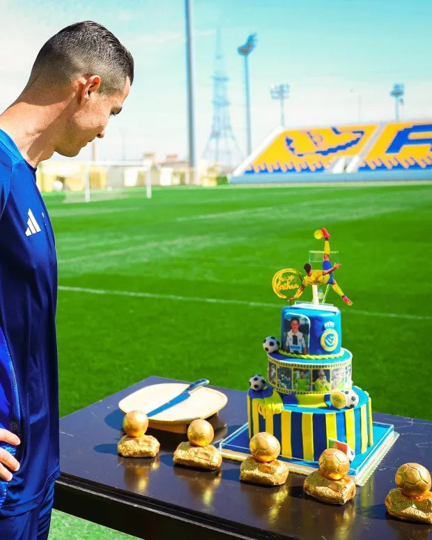Ronaldo Al Nassr 4.jpg
