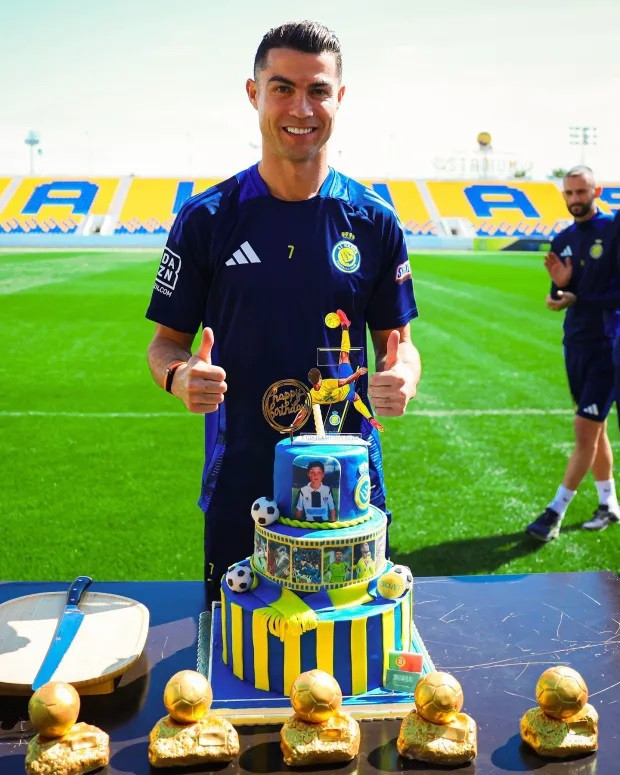 Ronaldo Al Nassr.jpg