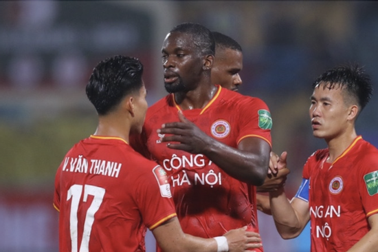 V-League tiêu tốn hàng chục tỷ đồng cho ngoại binh