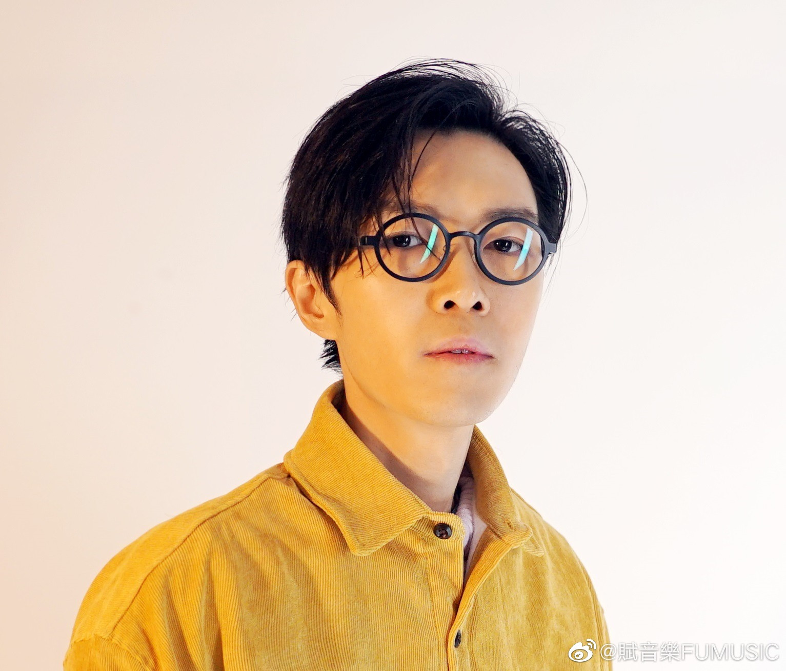 Nam ca sĩ nhạc sĩ nổi tiếng Cbiz qua đời ở tuổi 41