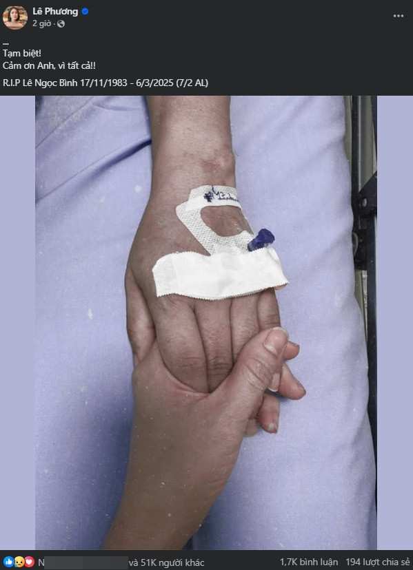 Con trai Lê Phương nghẹn ngào đến viếng Quý Bình