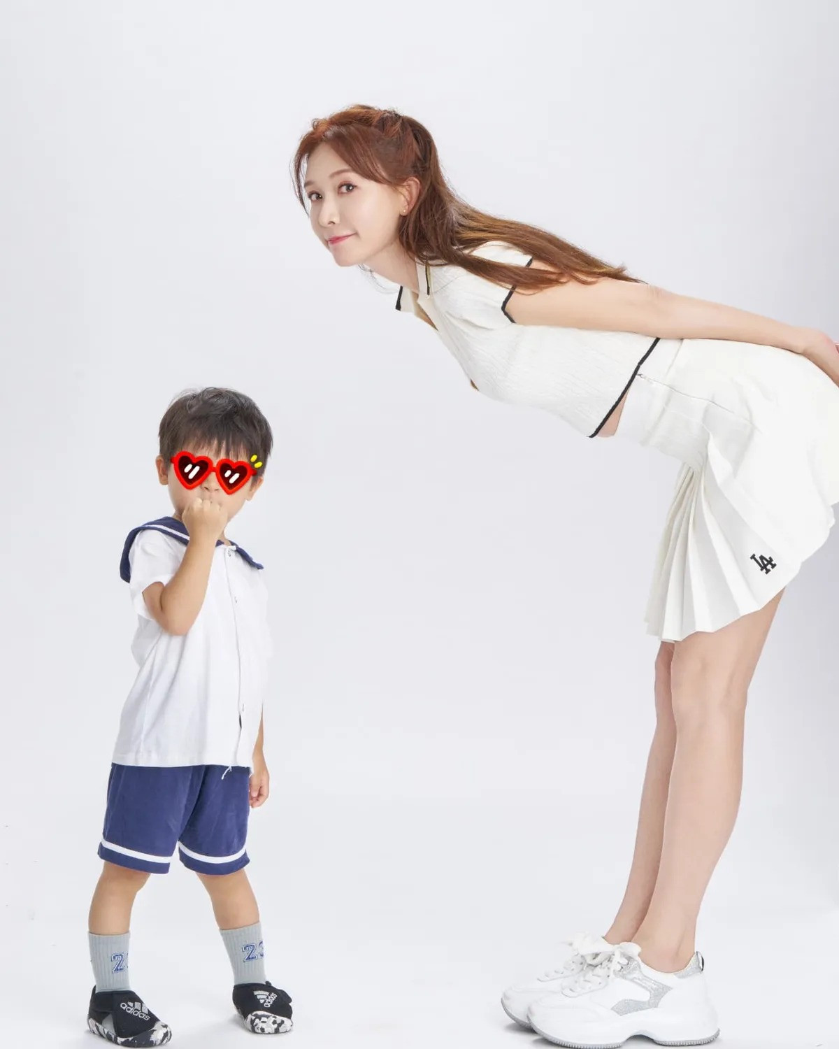 Sắc vóc tuổi 50 của Lâm Chí Linh siêu mẫu số một xứ Đài