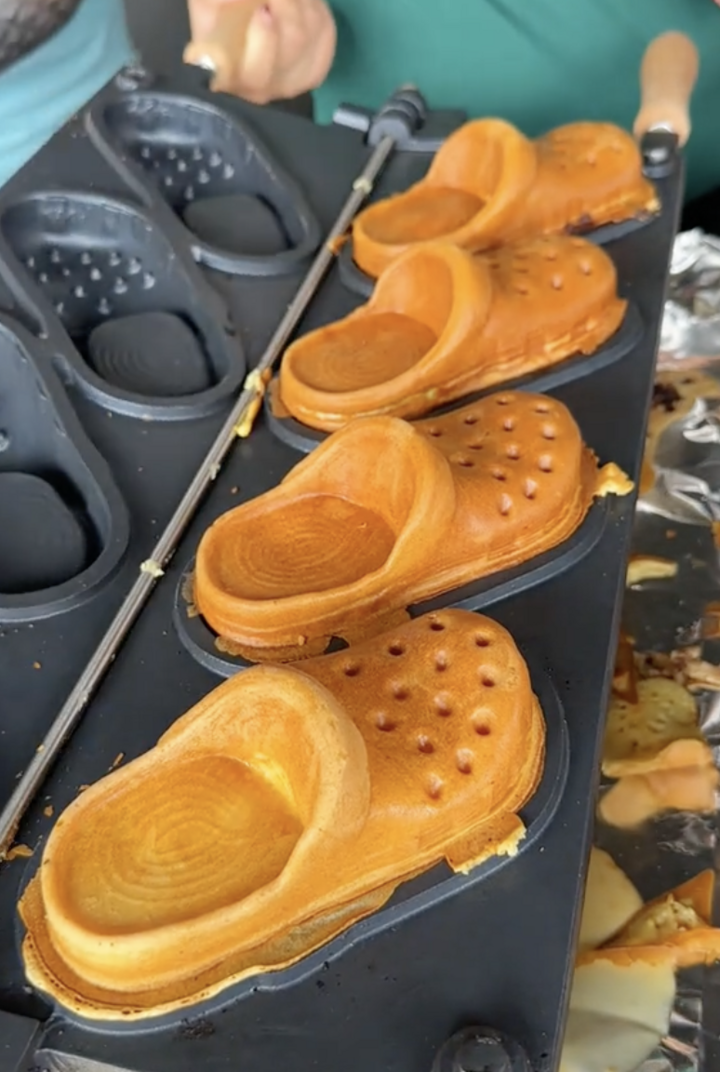 Vì sao bánh dép phô mai gây sốt mạng? - 4