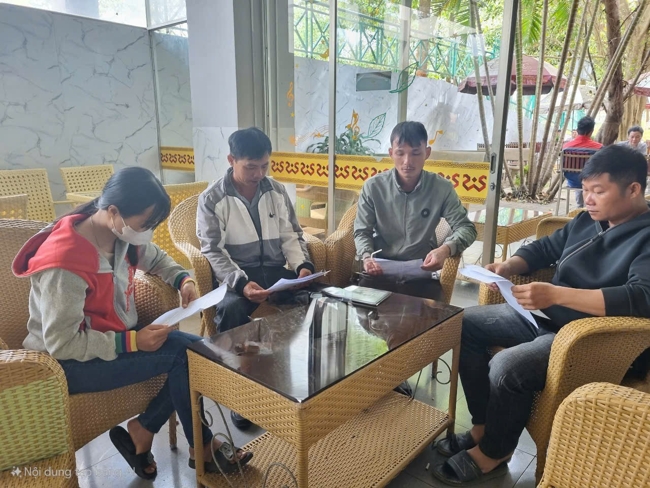 Lý do hoãn phiên tòa xét xử 38 bị cáo liên quan giấy phép lái xe giả- Ảnh 1.