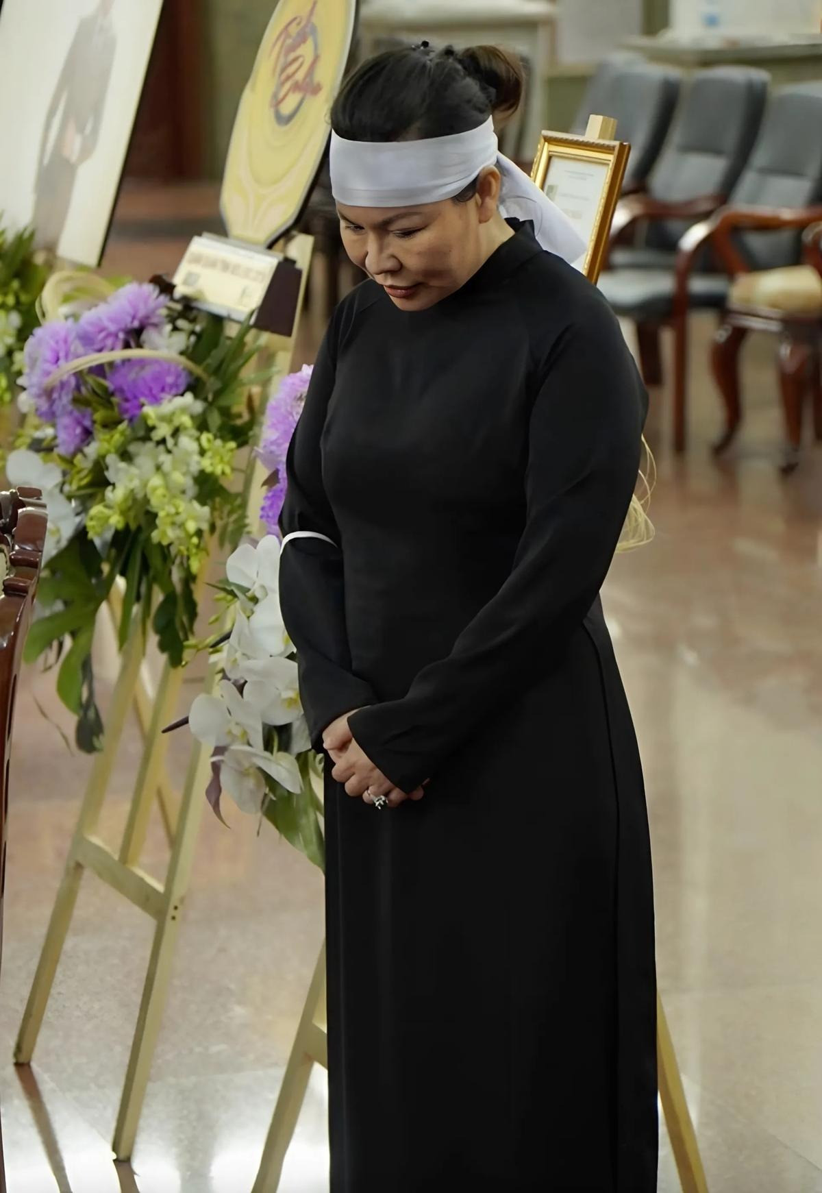 Tiết lộ lý do vợ Quý Bình không ở bên chăm sóc chồng những ngày cuối đời