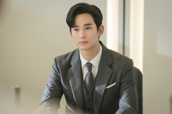 Nóng: Kim Soo Hyun hứa cưới Kim Sae Ron, dì cố diễn viên 1 lần kể hết chuyện thao túng tâm lý