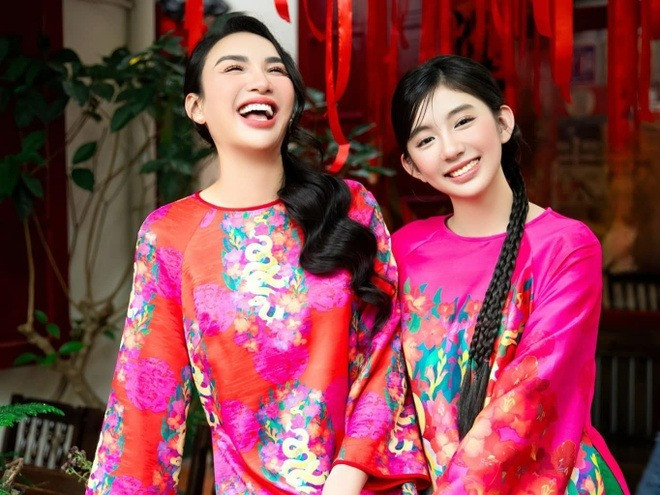 Thêm 1 ái nữ Vbiz được réo đi thi Hoa hậu vì nhan sắc gây sốc biết danh tính mẹ mới ngỡ ngàng