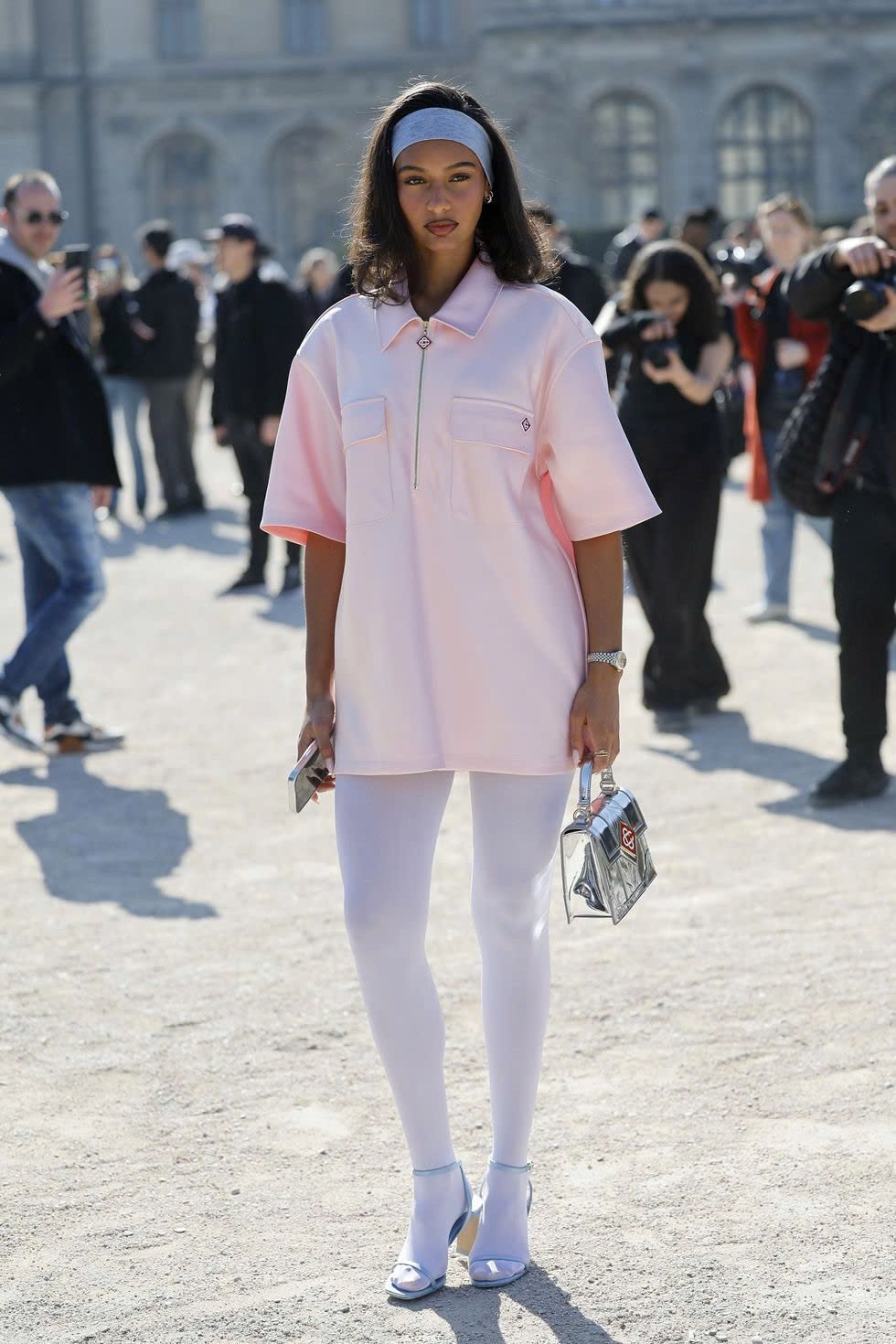 14 xu hướng thời trang nữ 2025 cực HOT bạn cần biết để phối đồ chuẩn gu - Ảnh 3