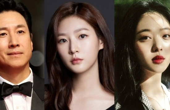 Showbiz Hàn Quốc độc hại và khắc nghiệt, họ đang vùi dập Kim So Hyun như cách họ làm với Kim Sae Ron, Lee Sun Kyun