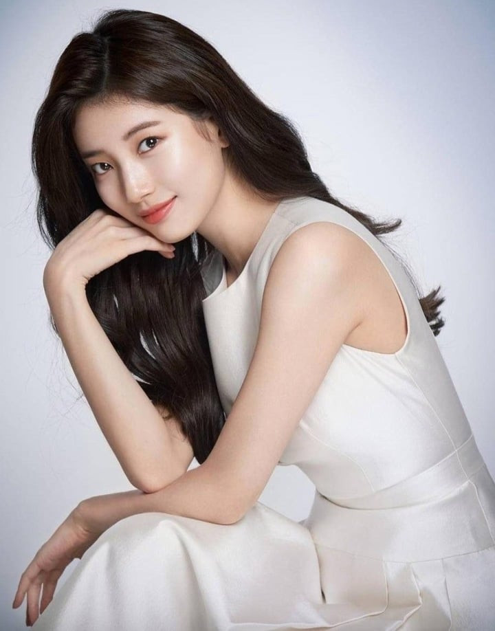 Suzy trở thành diễn viên hàng đầu Hàn Quốc, không vướng bất kỳ scandal nào.