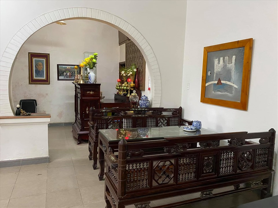 Ngoài căn biệt thự 'về hưu' 21 tỷ tại Huế, Long Nhật hé lộ dinh thự như lâu đài tại Sài Gòn- Ảnh 5.