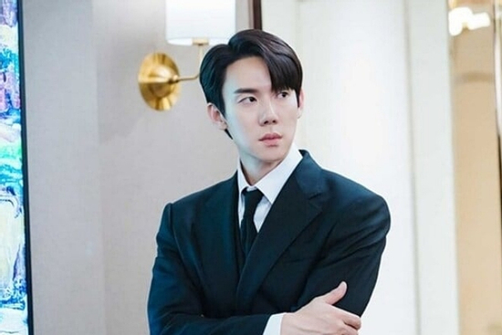 Tài tử Yoo Yeon Seok bị điều tra