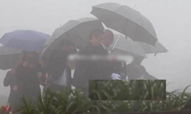 Lễ chôn cất Từ Hy Viên ảnh 3