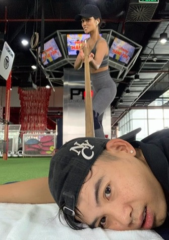 HHen Niê chưa bỏ hành động phũ phàng này với ông xã dù đã làm đám cưới