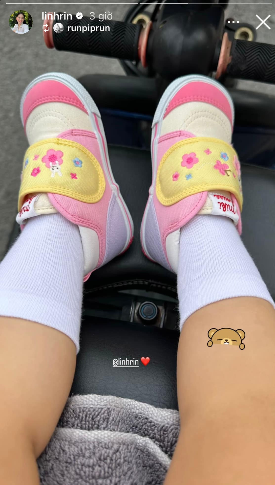 Cháu nội tỷ phú Johnathan Hạnh Nguyễn hiếm hoi lộ diện bóc giá đồ hiệu ai cũng choáng