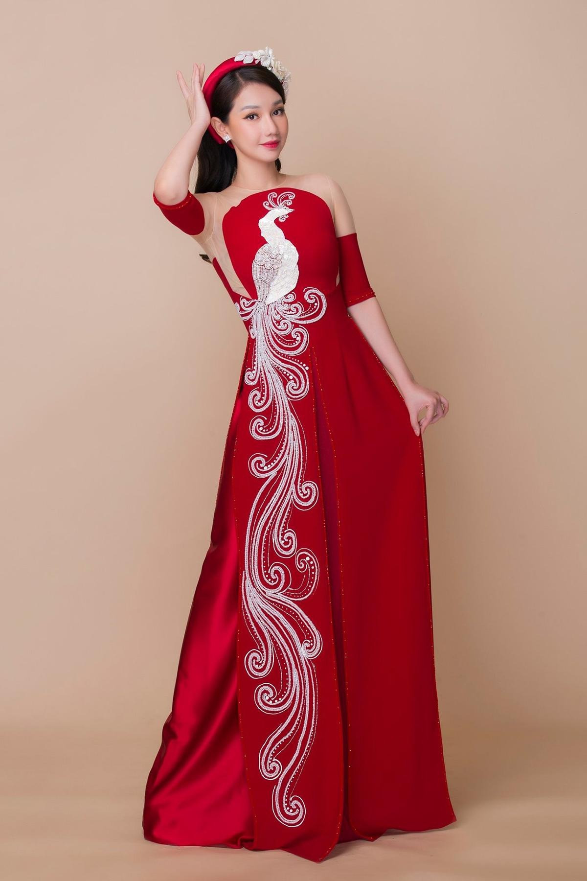 Bất ngờ cuộc sống hiện tại của MC Quỳnh Chi sau 10 năm ly hôn chồng thiếu gia