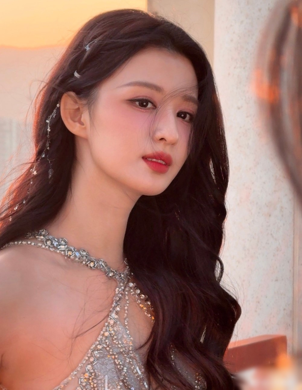 Vương Sở Nhiên gây sốt ảnh 16