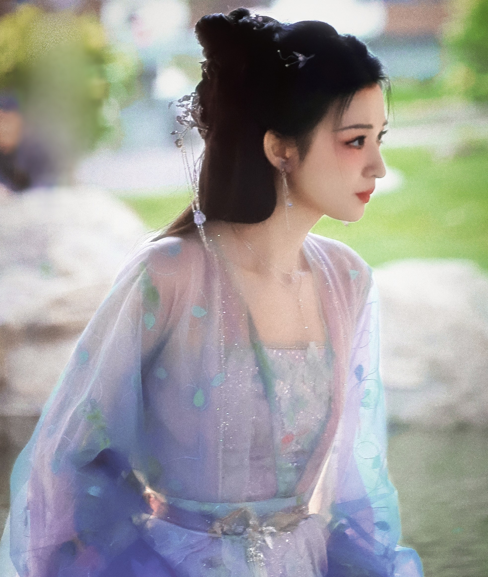 Vương Sở Nhiên gây sốt ảnh 3