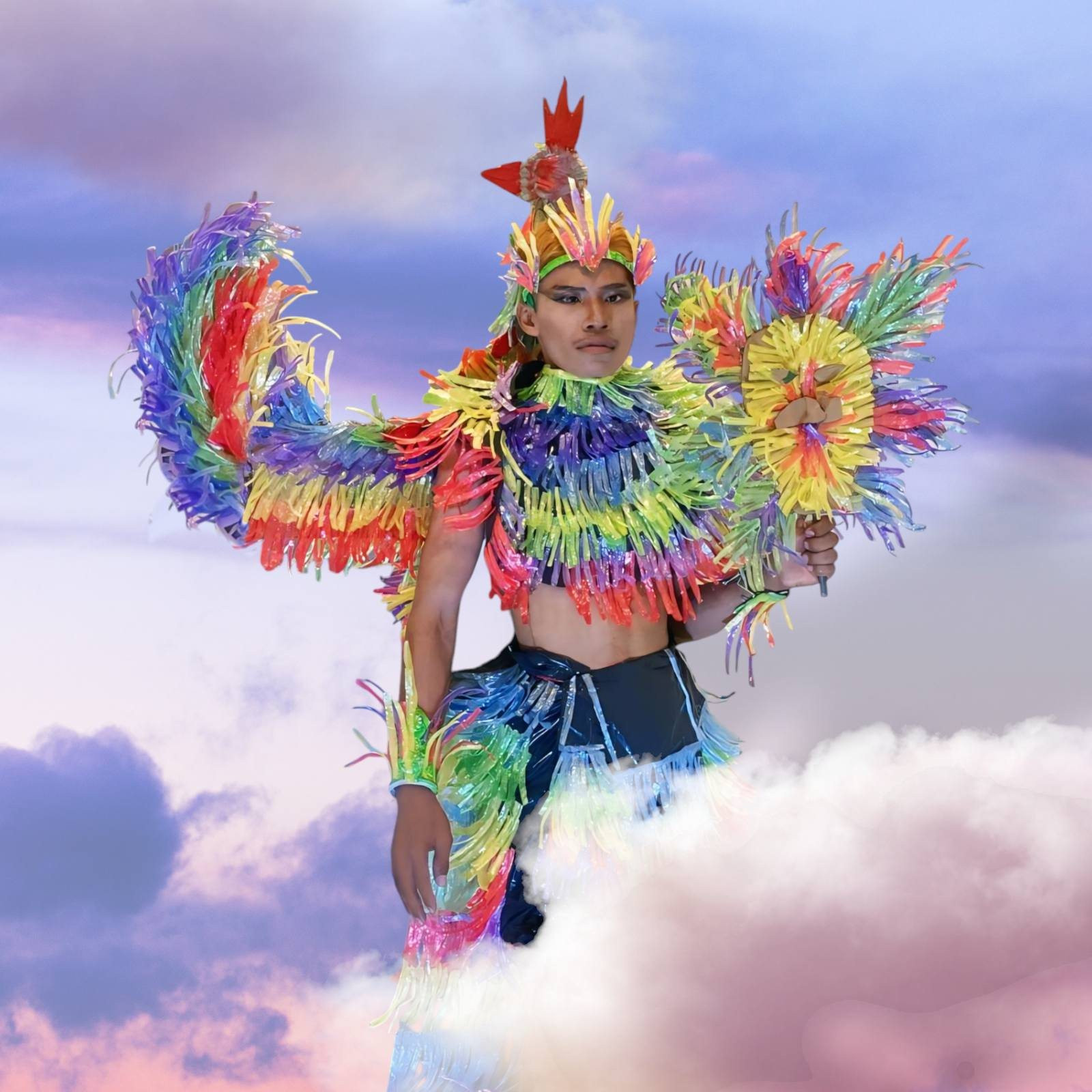 Cận cảnh trang phục dân tộc của thí sinh hot nhất cuộc thi Nam vương Campuchia