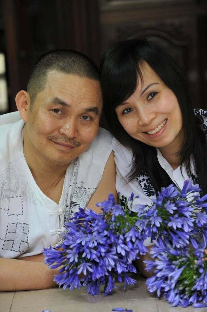 Vợ 30 năm của Xuân Hinh nhan sắc thế nào mà được mệnh danh hoa hậu phố cổ