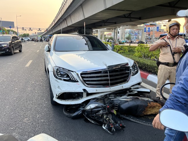 Xót xa trước sự ra đi của nữ phiên dịch ngôn ngữ ký hiệu trong vụ tông xe liên hoàn ảnh 1