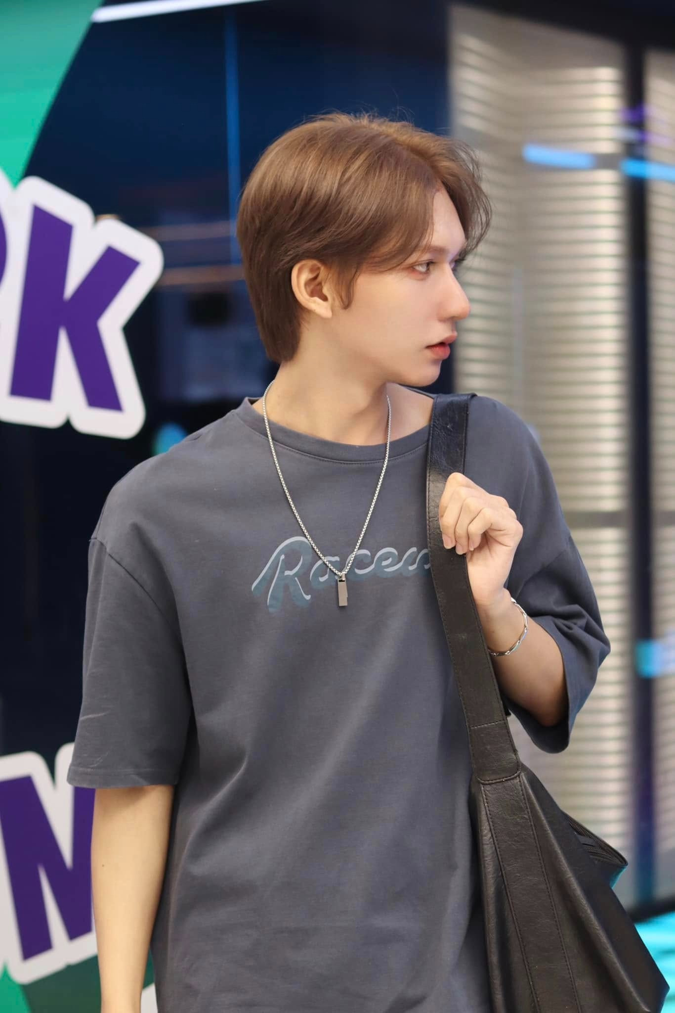 Xuất hiện mỹ nam cân hết cuộc thi Nam vương Campuchia ảnh đời thường mới sốc