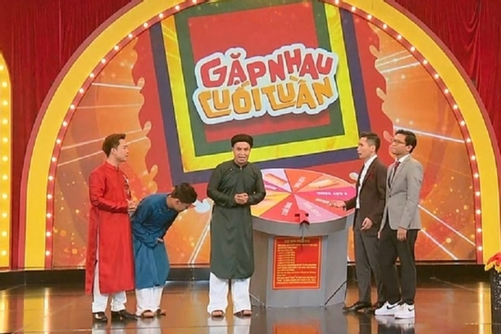 'Gặp nhau cuối tuần' lên sóng sau 20 năm: Người khen hay, kẻ chê kém duyên