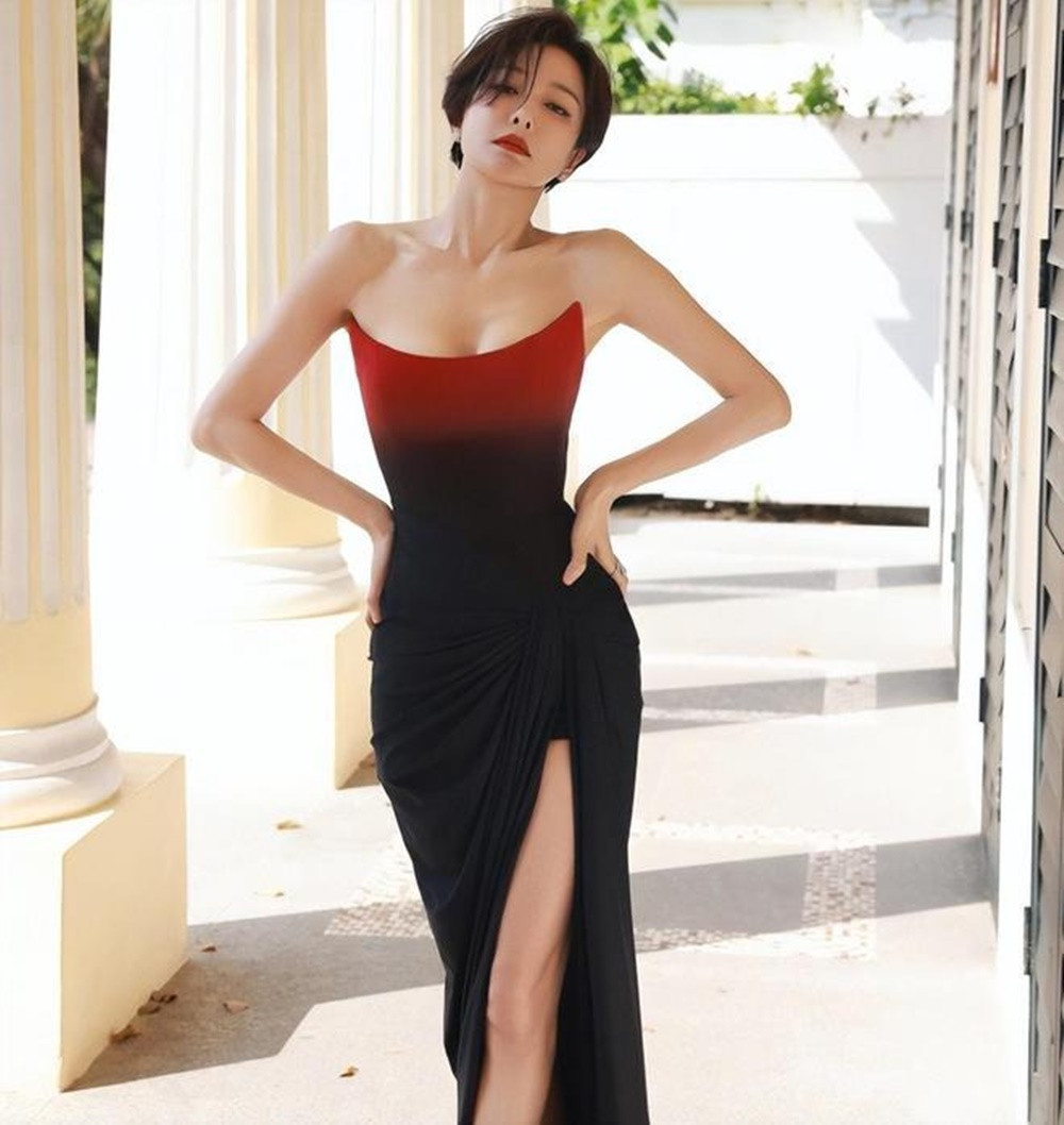 Phú sát hoàng hậu Tần Lam U50 sở hữu sắc vóc đẹp miễn chê