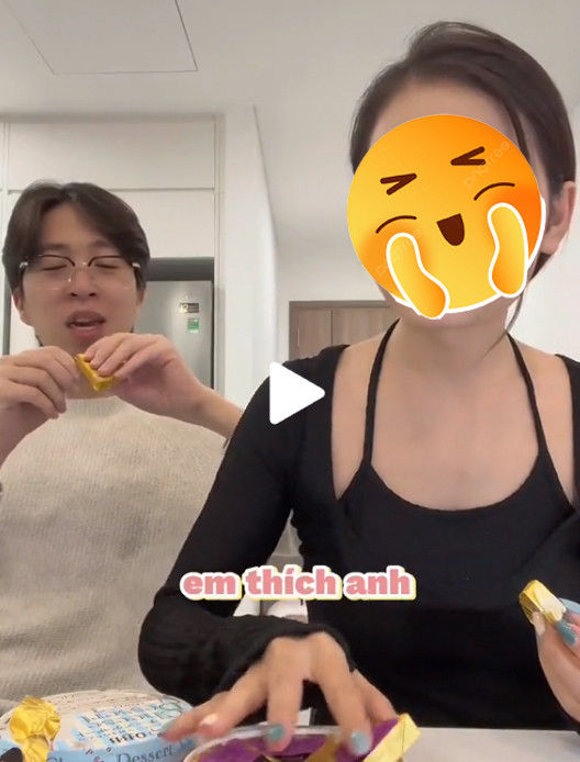 Danh tính cô trợ lý cũ từng được ViruSs đặc cách cho vào nhà riêng