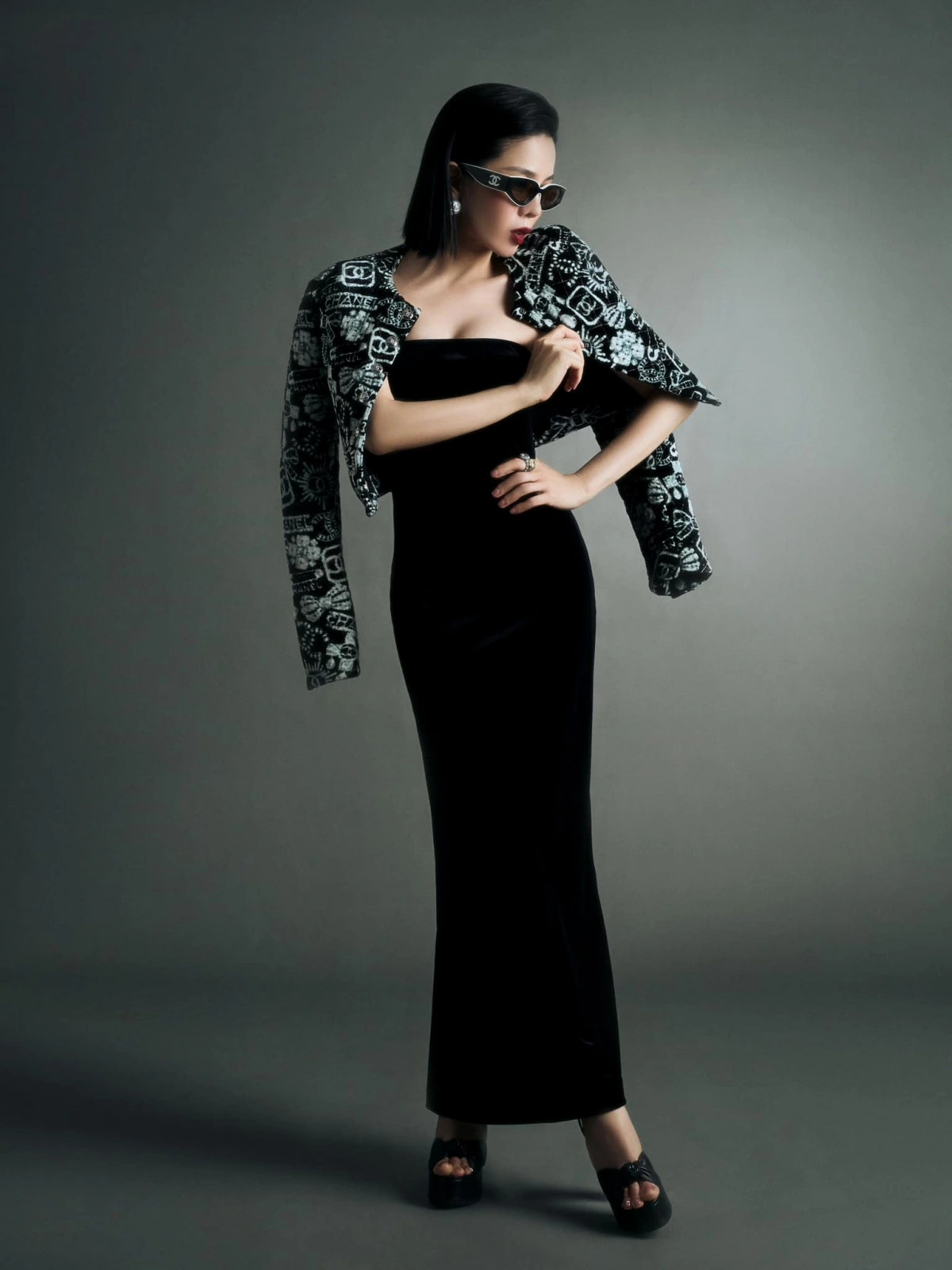 sac voc goi cam cua le quyen o tuoi 44 hinh anh 2