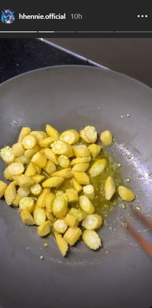 Bữa sáng giữ dáng săn chắc của H'Hen Niê- Ảnh 16.